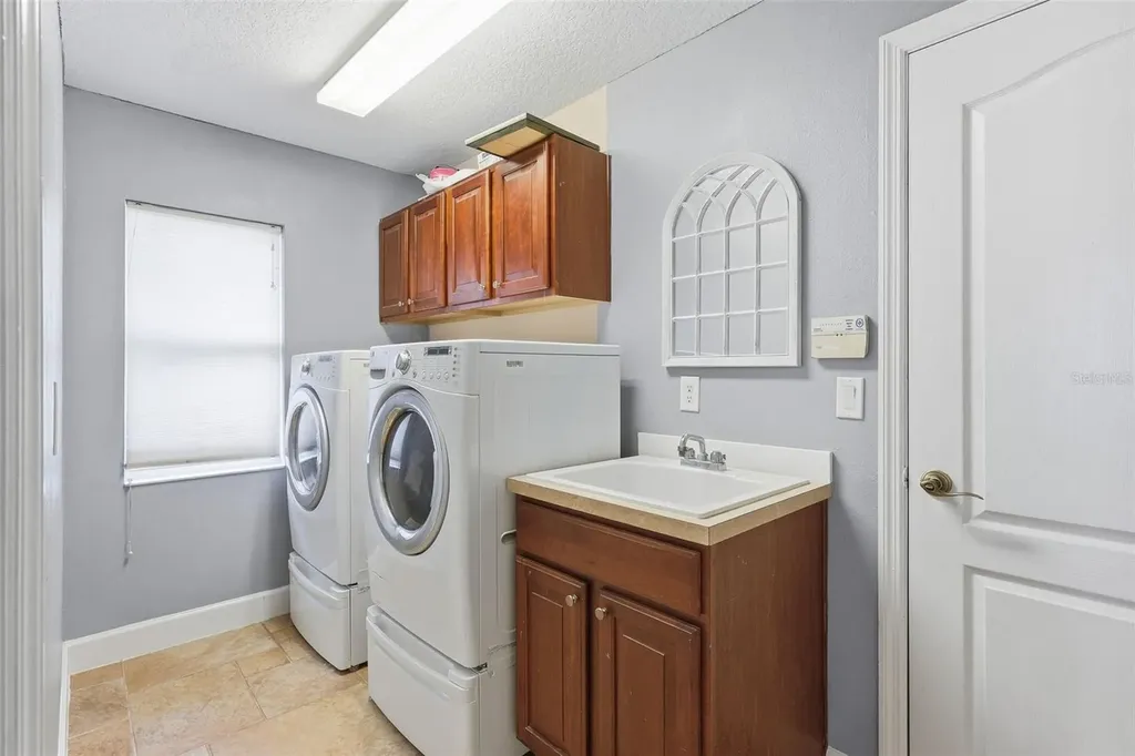 5047 Rishley Run Way Mount Dora FL 32757