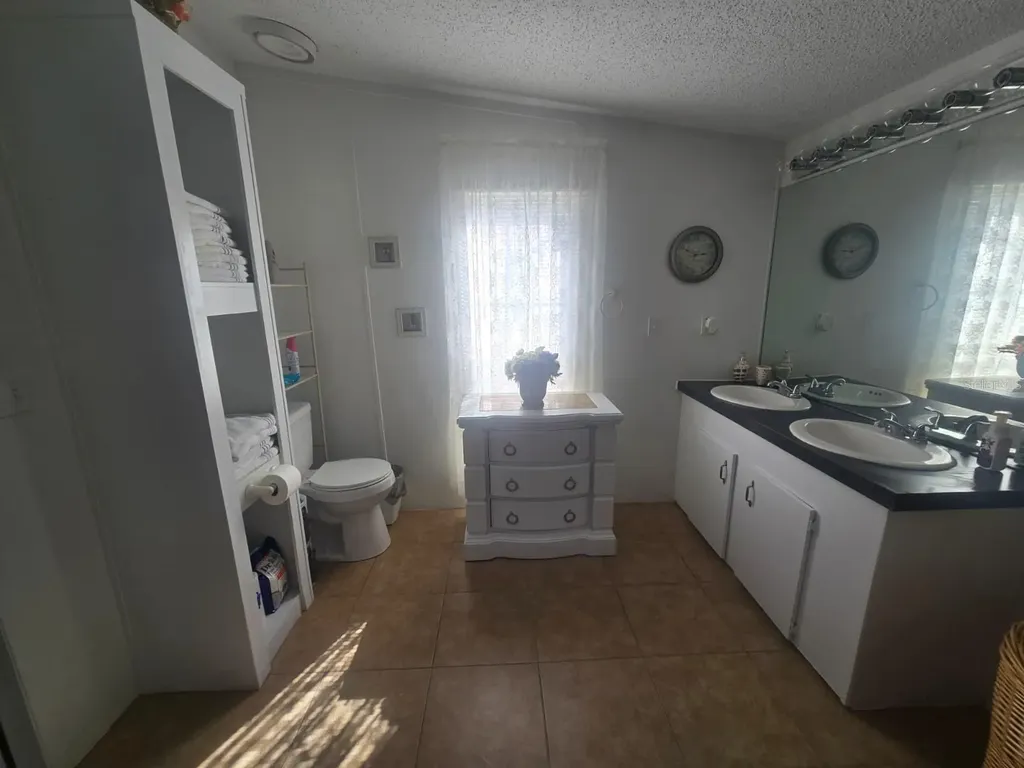 6106 Mangrove Drive Wesley Chapel FL 33544
