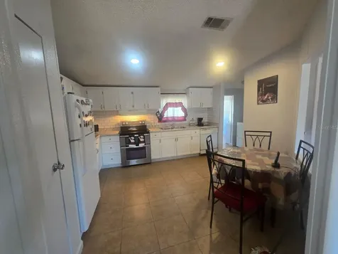 6106 Mangrove Drive Wesley Chapel FL 33544