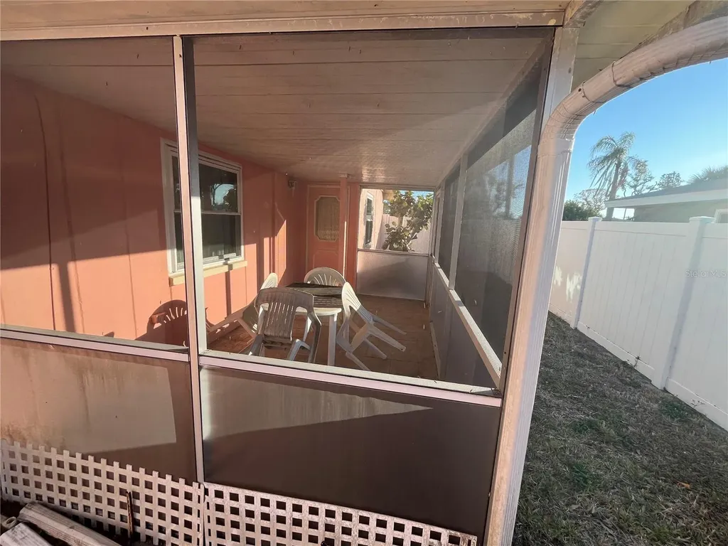 733 Laurel Avenue Venice FL 34285