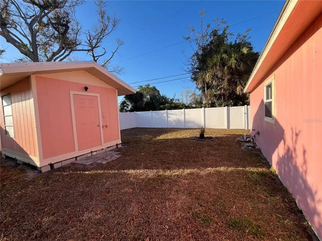 733 Laurel Avenue Venice FL 34285