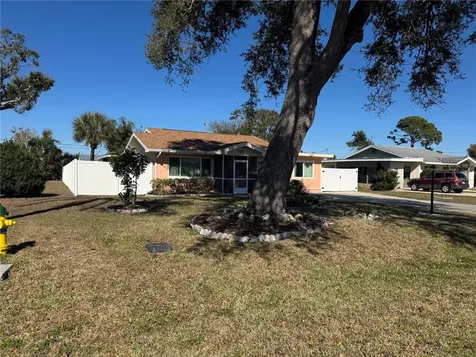 733 Laurel Avenue Venice FL 34285