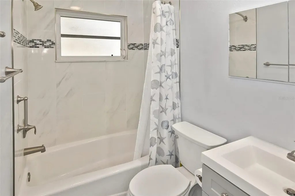 3856 27th Parkway Sarasota FL 34235