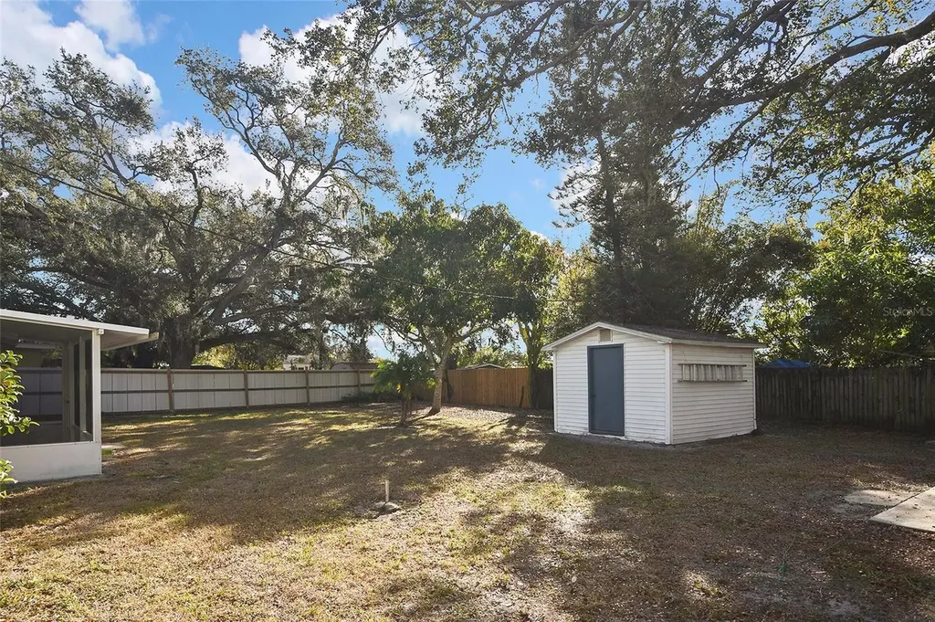 3856 27th Parkway Sarasota FL 34235