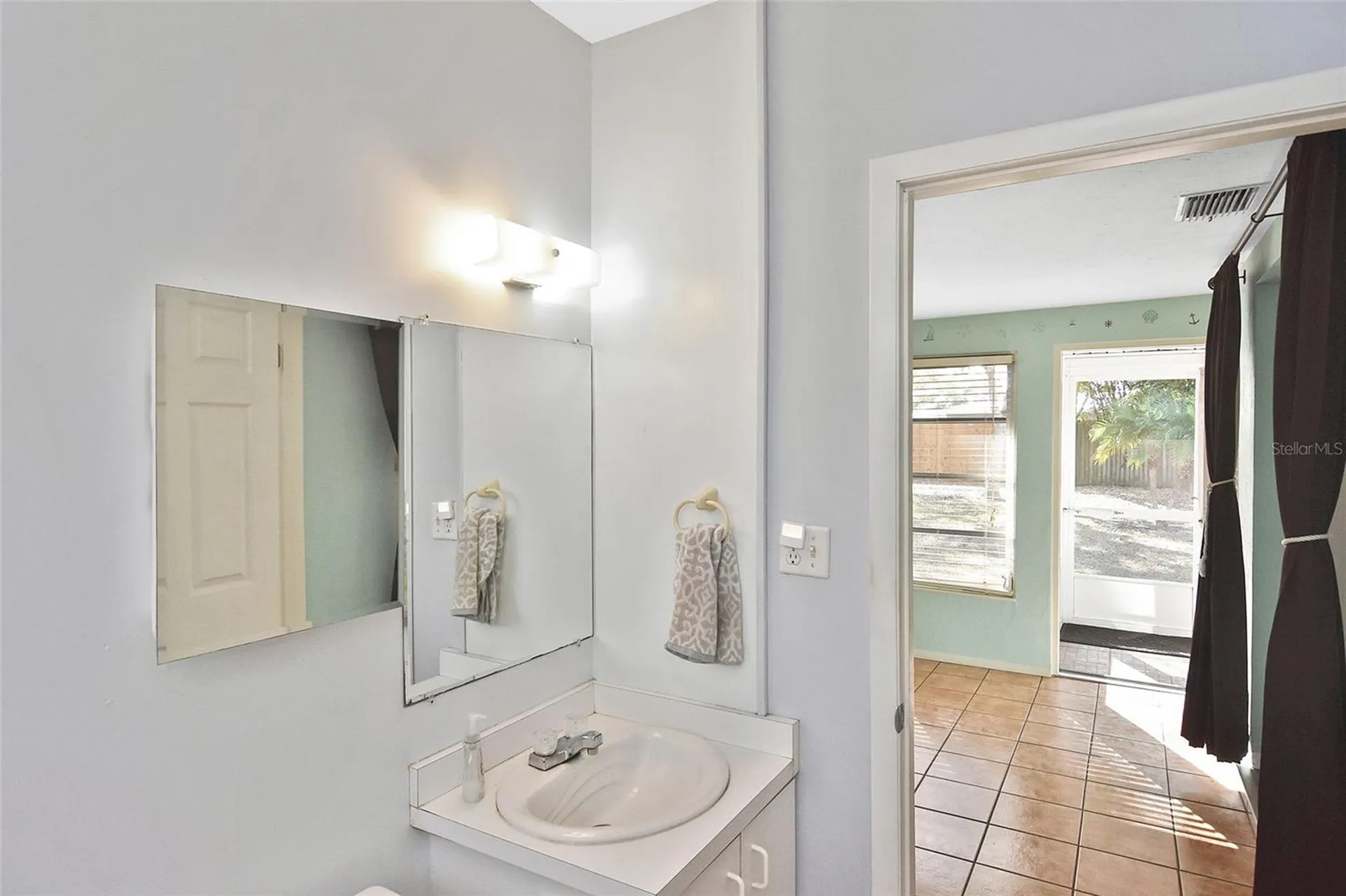 3856 27th Parkway Sarasota FL 34235