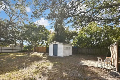 3856 27th Parkway Sarasota FL 34235