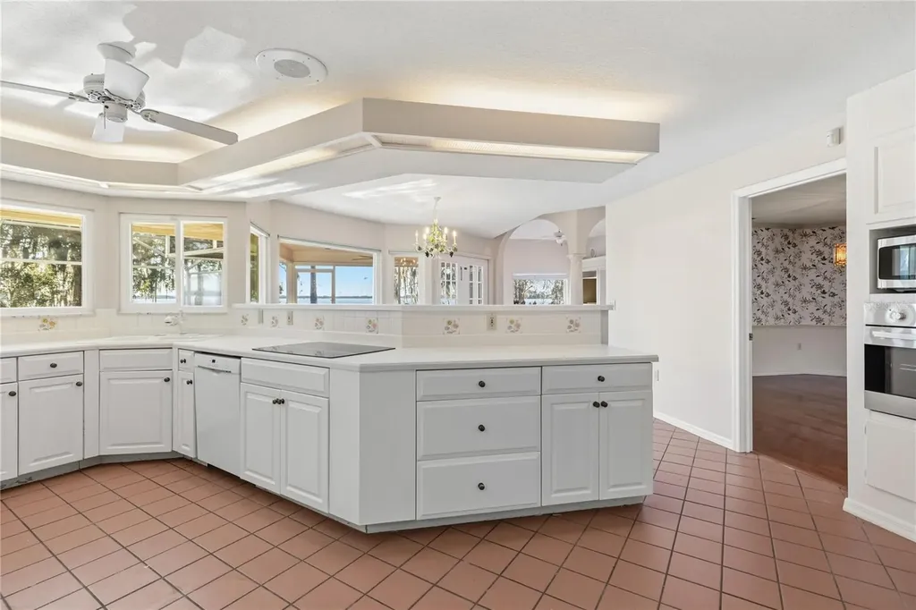 6136 Dora Drive Mount Dora FL 32757