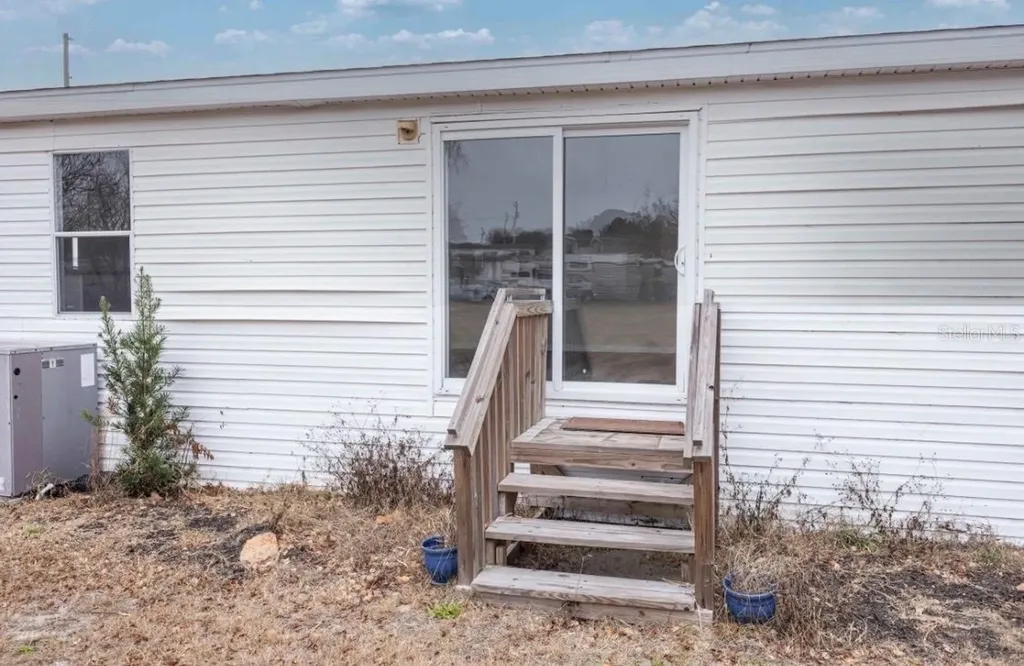13877 County Road 109f Lady Lake FL 32159