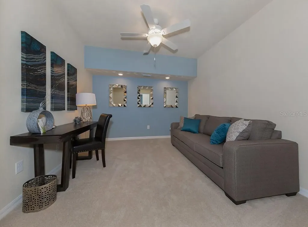 5528 Palmer Circle Lakewood Ranch FL 34211