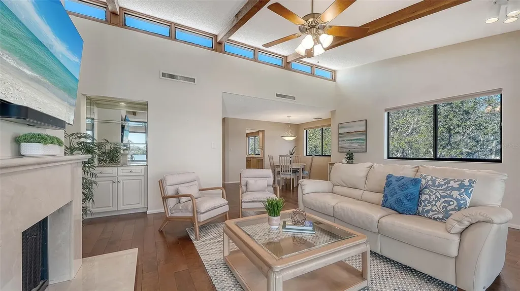 6275 Midnight Pass Road Sarasota FL 34242