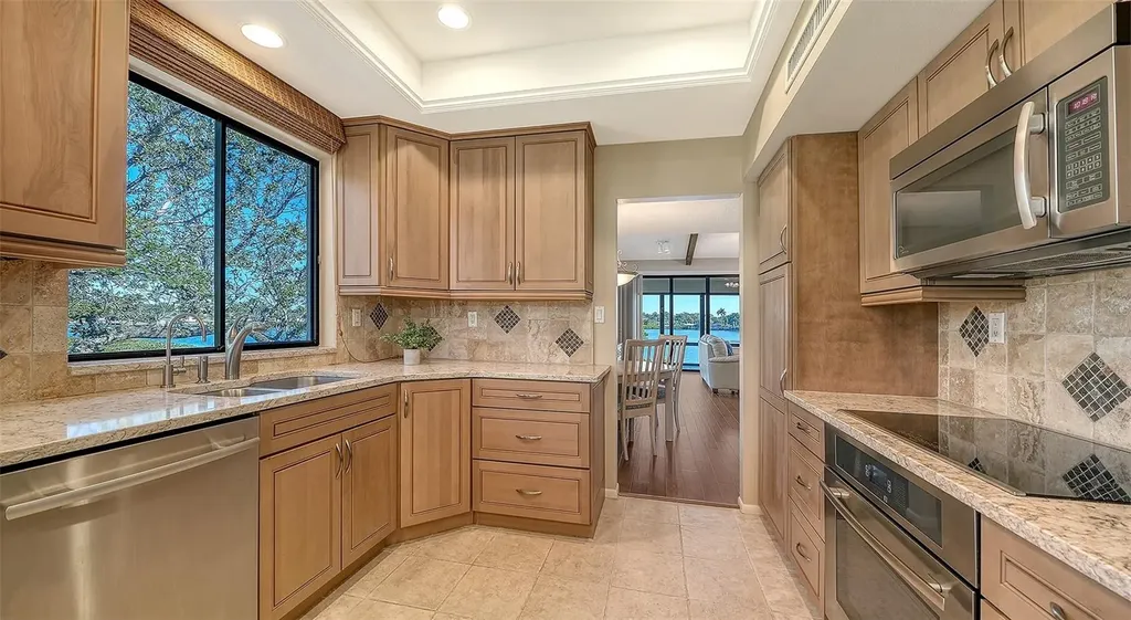6275 Midnight Pass Road Sarasota FL 34242