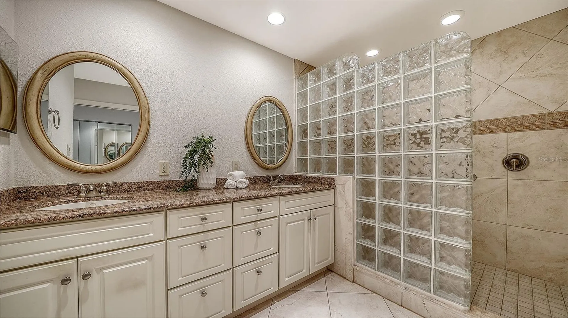 6275 Midnight Pass Road Sarasota FL 34242