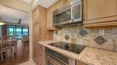 6275 Midnight Pass Road Sarasota FL 34242