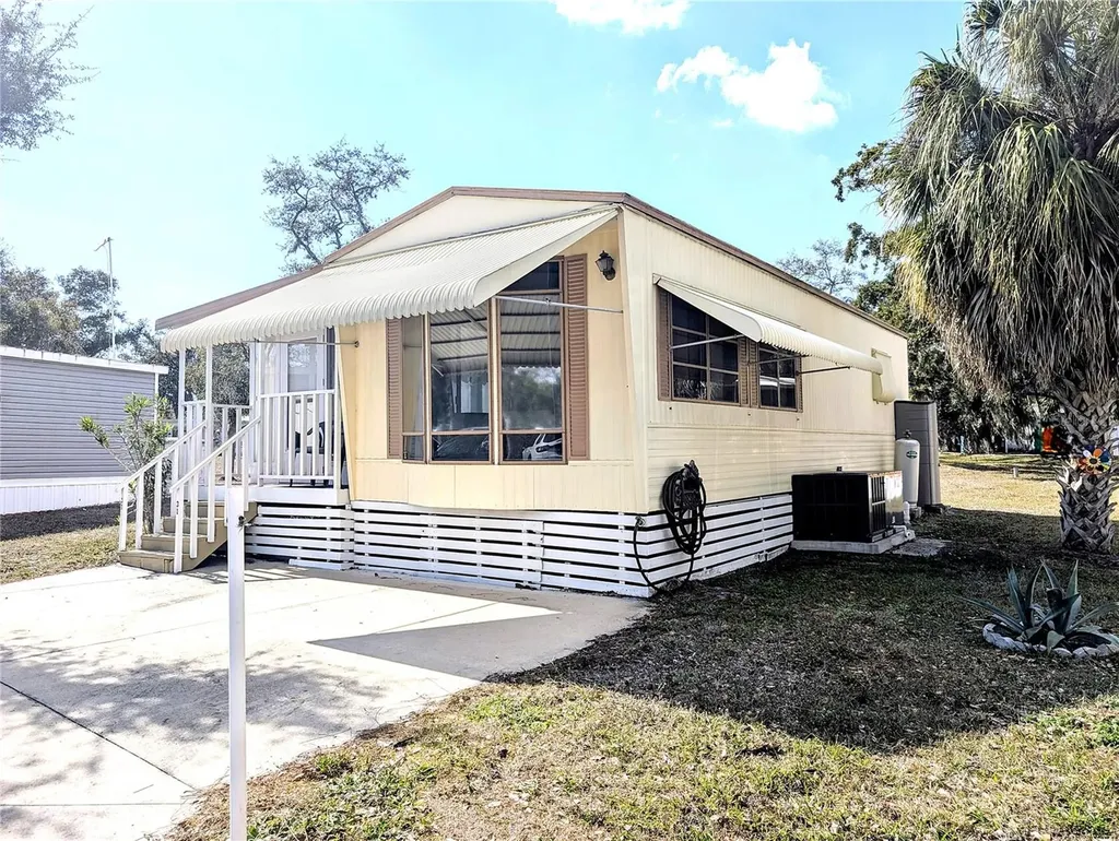3300 26th Avenue E Bradenton FL 34208