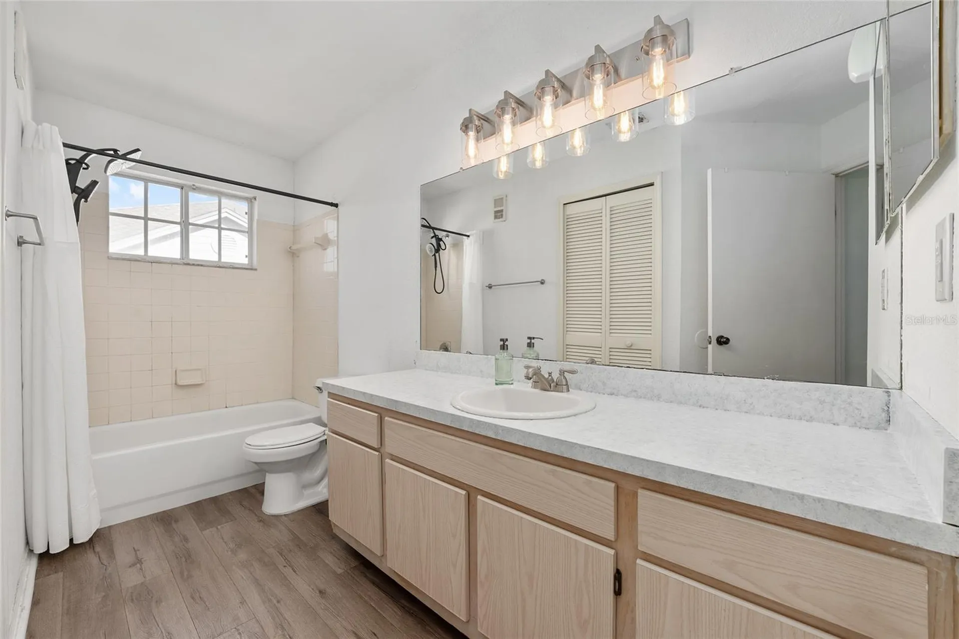 3705 SW 27th Street Gainesville FL 32608