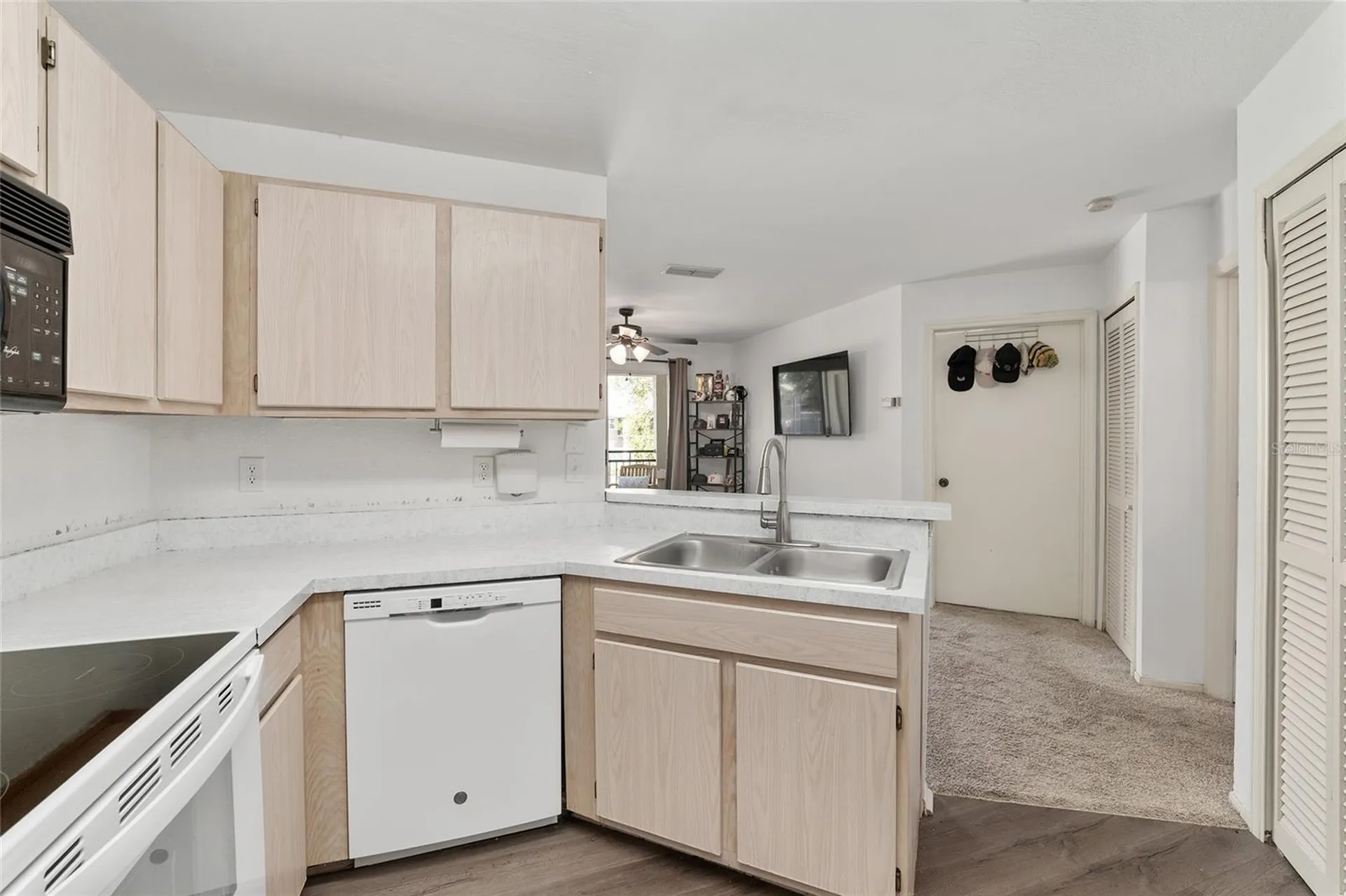 3705 SW 27th Street Gainesville FL 32608
