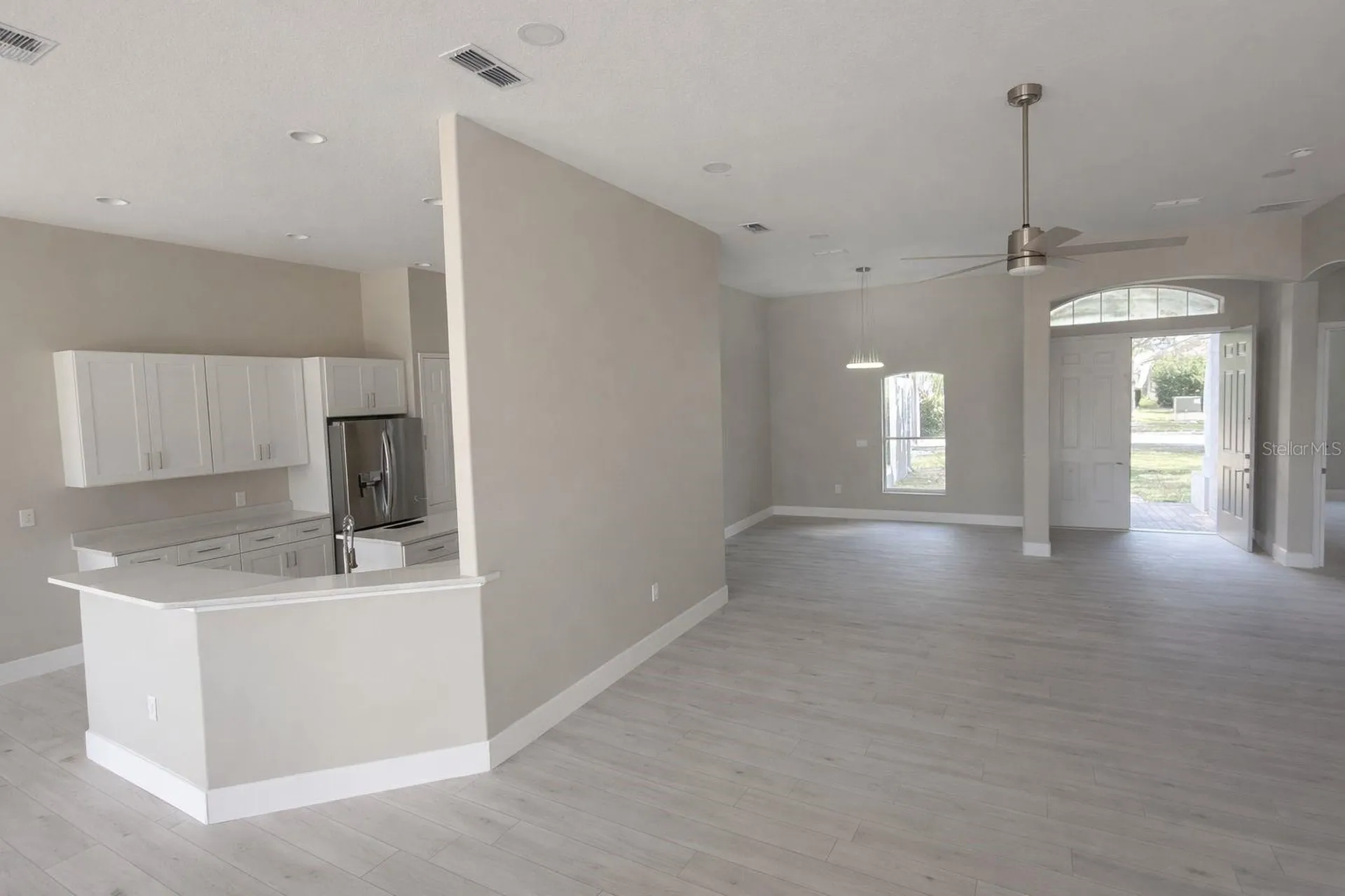 3504 Valleyview Drive Kissimmee FL 34746