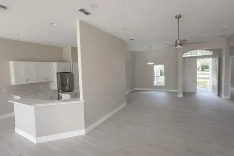 3504 Valleyview Drive Kissimmee FL 34746