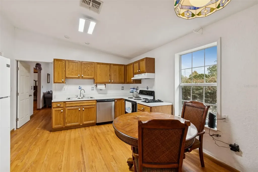 2334 N Hiawassee Road Apopka FL 32703