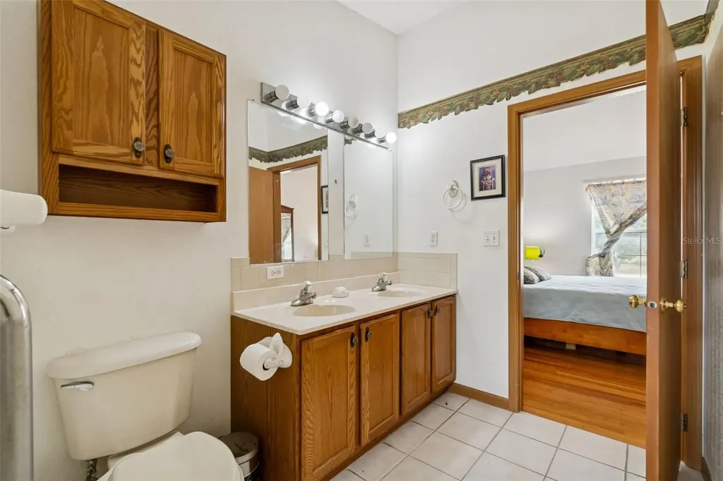 2334 N Hiawassee Road Apopka FL 32703