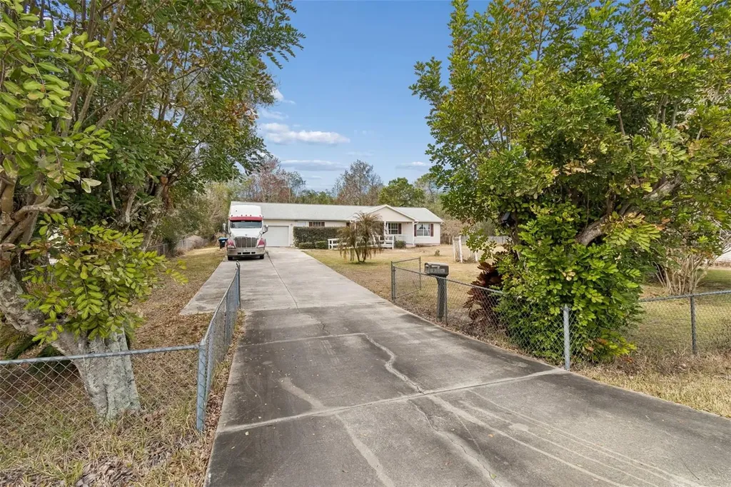 2334 N Hiawassee Road Apopka FL 32703