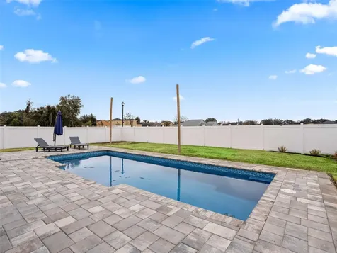 12560 NE 49th Drive Oxford FL 34484