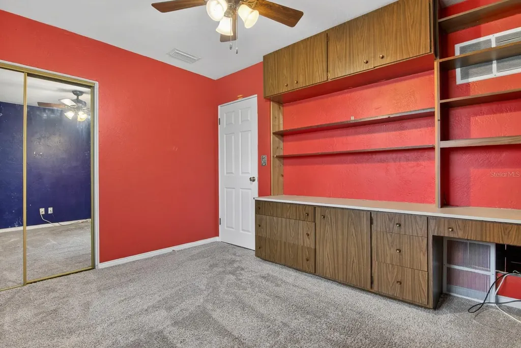 1901 Winchester Road N St Petersburg FL 33710