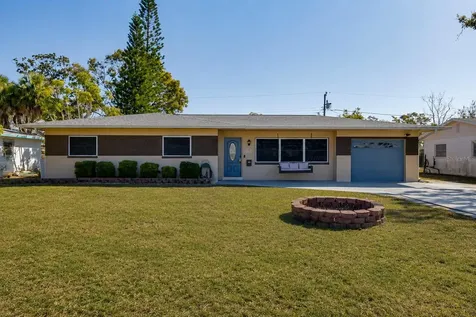 1901 Winchester Road N St Petersburg FL 33710