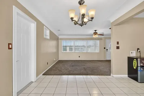 1901 Winchester Road N St Petersburg FL 33710