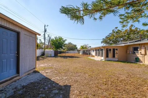 1901 Winchester Road N St Petersburg FL 33710