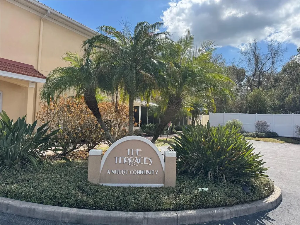 21007 Sunpoint Way Lutz FL 33558
