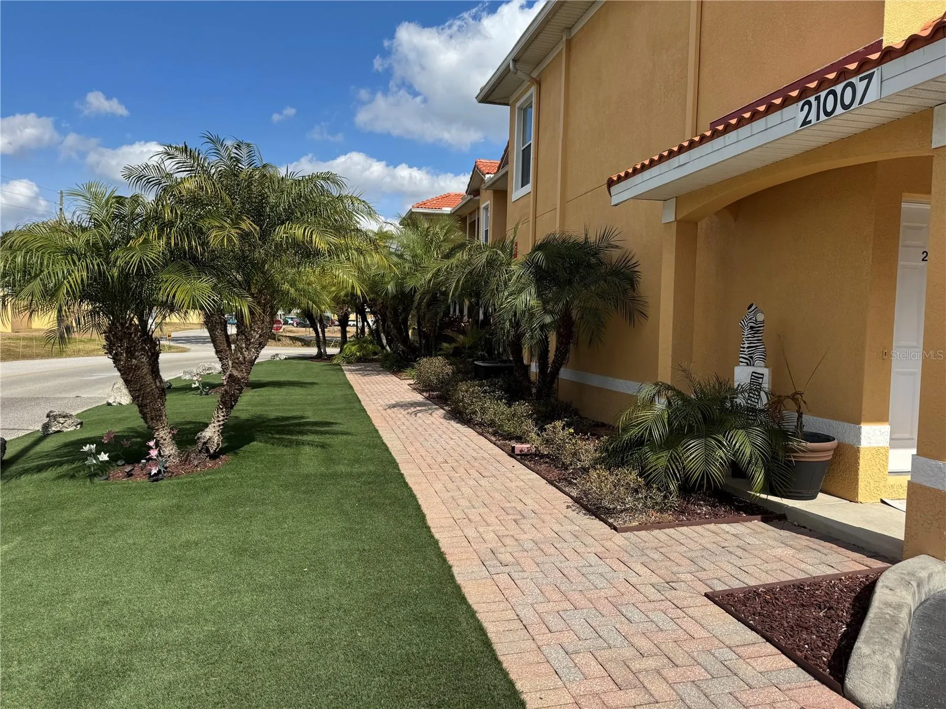 21007 Sunpoint Way Lutz FL 33558