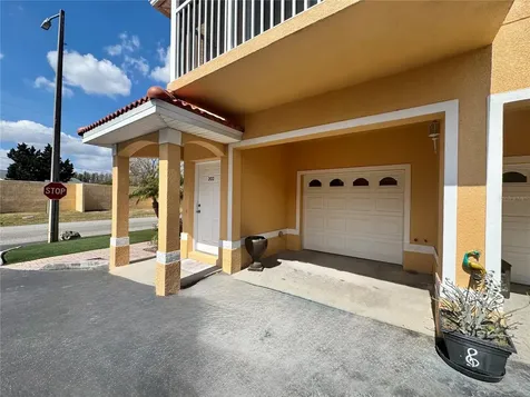 21007 Sunpoint Way Lutz FL 33558