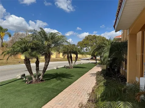 21007 Sunpoint Way Lutz FL 33558