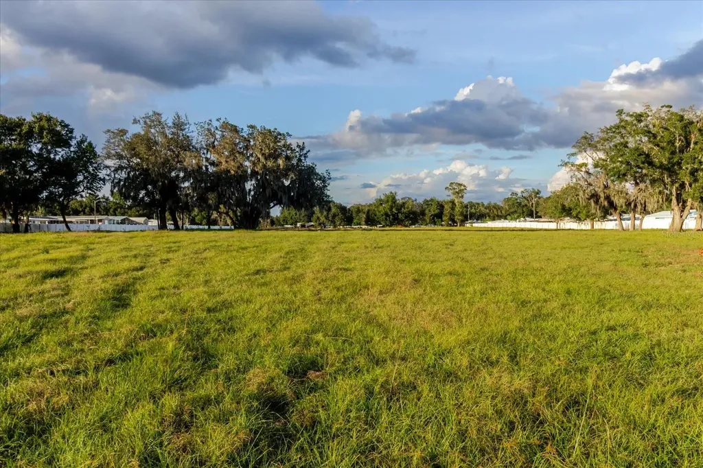 37435 Chancey Road Zephyrhills FL 33541