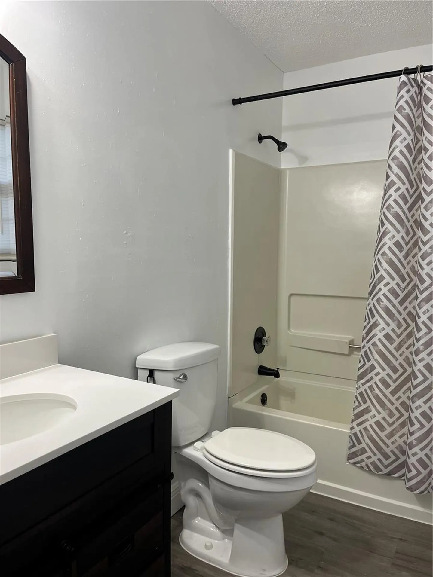 512 Stallings Avenue Deltona FL 32738