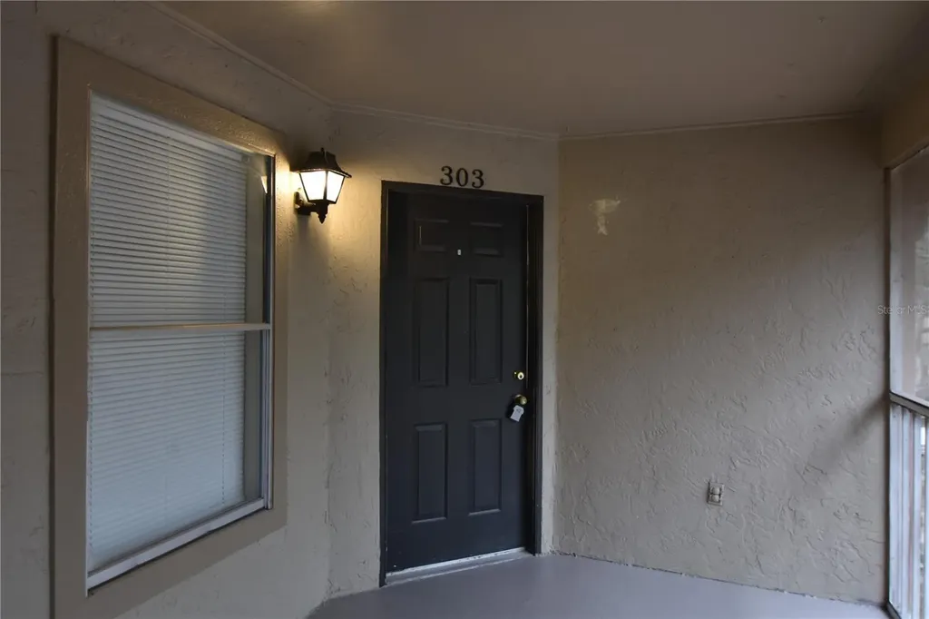 637 Buoy Lane Altamonte Springs FL 32714