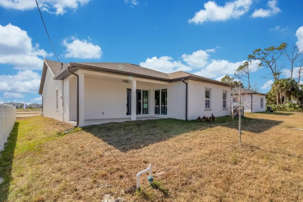 1811 Missouri Road NW Palm Bay FL 32907