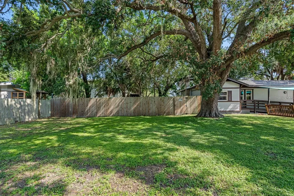 835 35th Avenue S St Petersburg FL 33705