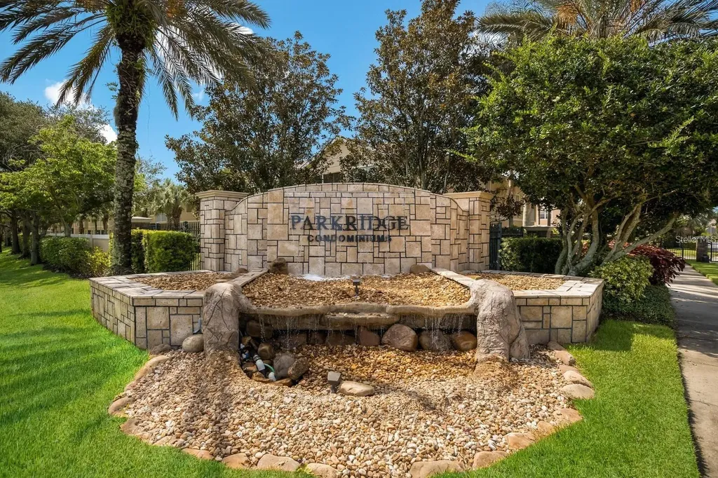3402 Parkridge Circle Sarasota FL 34243