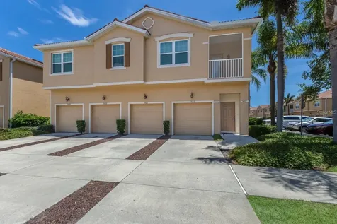 3402 Parkridge Circle Sarasota FL 34243