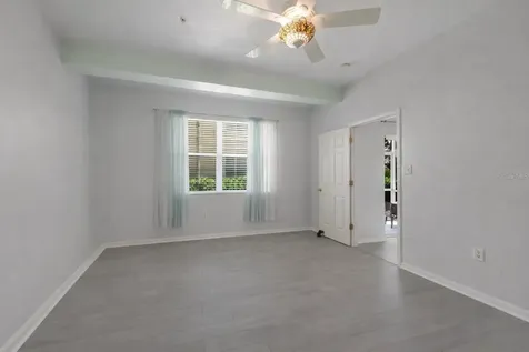 3402 Parkridge Circle Sarasota FL 34243