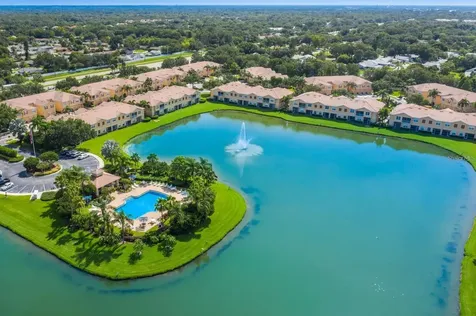 3402 Parkridge Circle Sarasota FL 34243