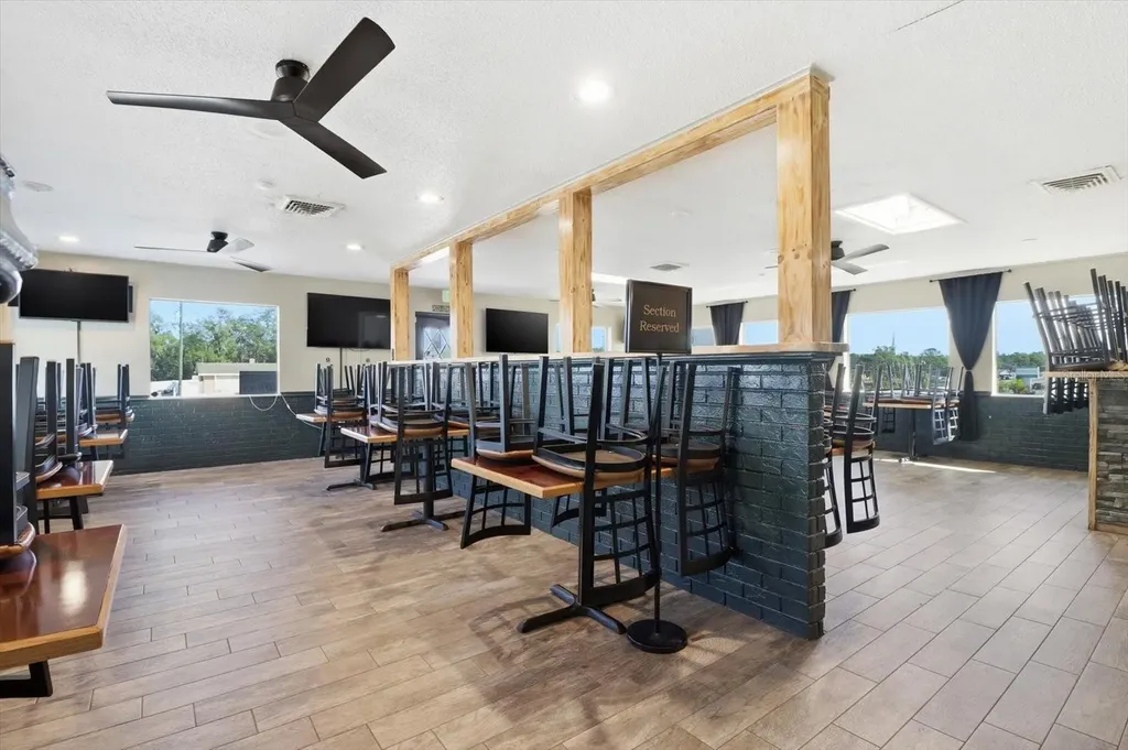 859 Us Highway 41 South Inverness FL 34450