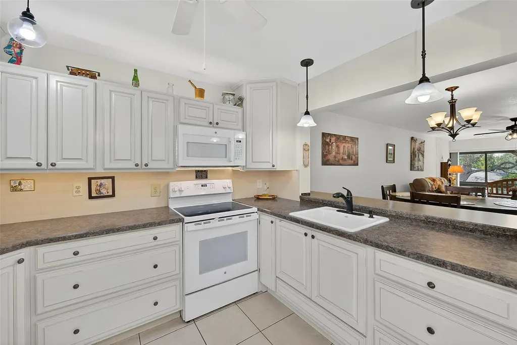 12300 Vonn Road Largo FL 33774