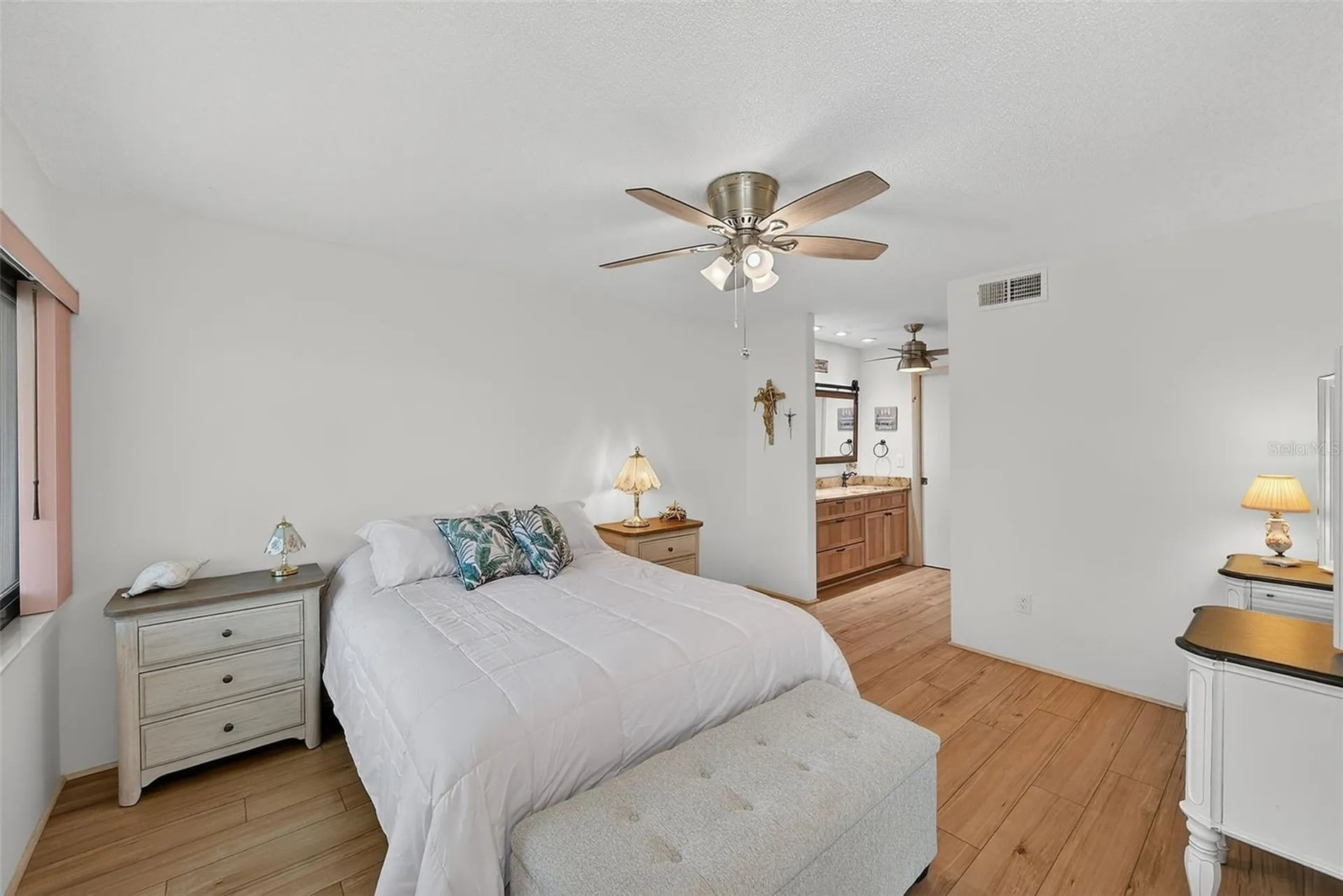12300 Vonn Road Largo FL 33774