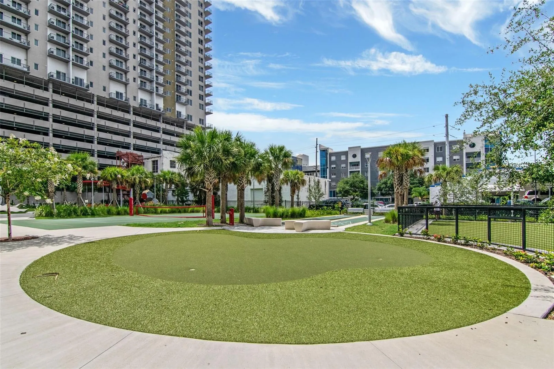 1120 E Kennedy Boulevard Tampa FL 33602