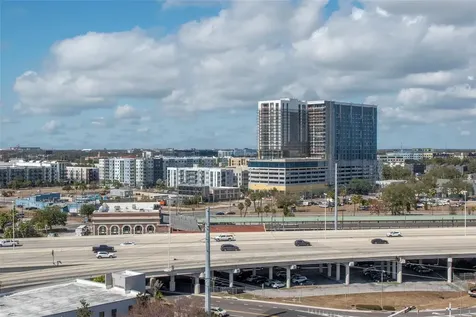 1120 E Kennedy Boulevard Tampa FL 33602