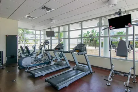 1120 E Kennedy Boulevard Tampa FL 33602