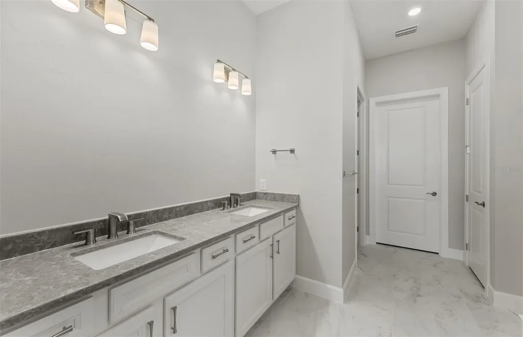 4835 Ivy Pearl Way Lakewood Ranch FL 34211
